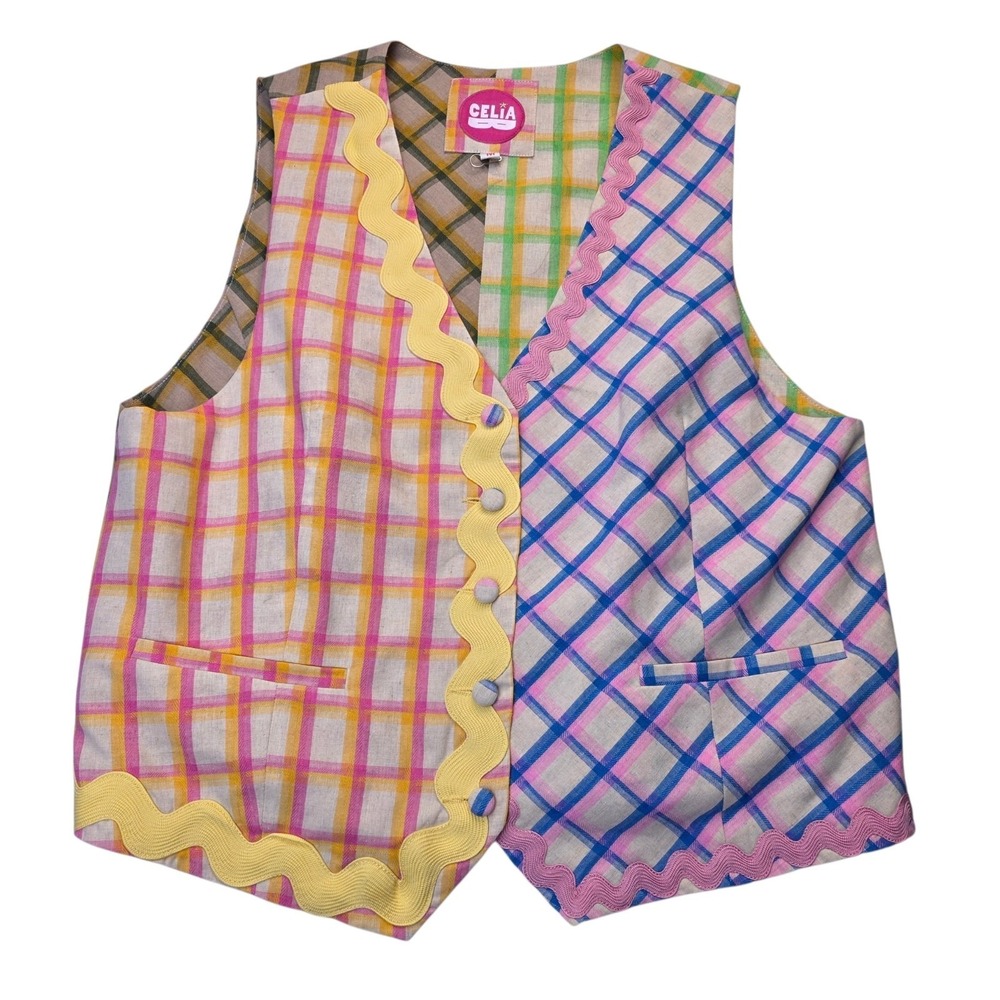 CeliaB Woman's Plaid Mixed Pattern Ric Rac Vest M Clueless Preppy Aesthetic